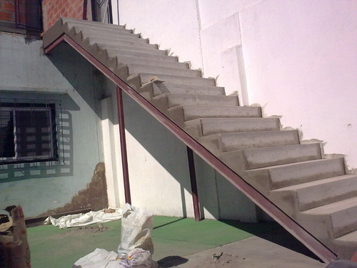 Imagen 10 de 10 de Escalera Premoldeada De Hormigon