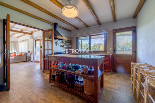 Casa En Venta Sobre Lote De 1 Hectarea En Loma Escondida, Open Door