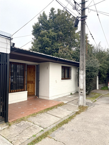 Se Arrienda Linda Y Amplia Casa En El Centro De Curicó!