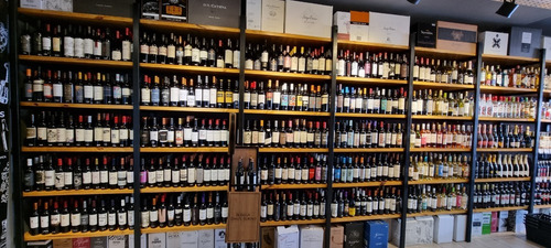 Imagen 26 de 27 de Almacén Gourmet, Fiambrería Y Vinoteca A Metros De Puente Saavedra