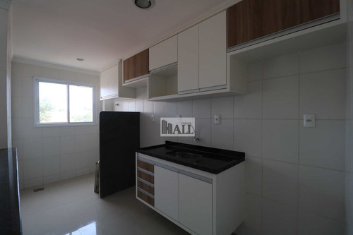 Apartamento À Venda No Parque Industrial Com 2 Quartos, 2 Vagas - V8067
