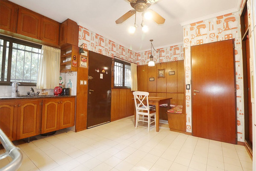 Casa En Venta 4 Ambientes Ballester Doble Lote