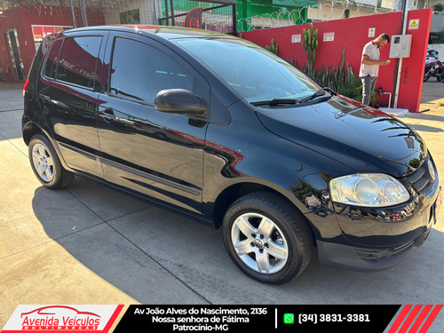 Volkswagen Fox ROUTE 1.0 MI TOTAL FLEX 8V 5P