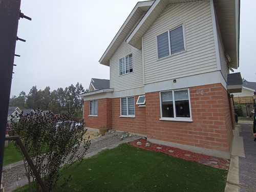 Amplia Y Encantadora Casa En El Mejor Sector De Curauma