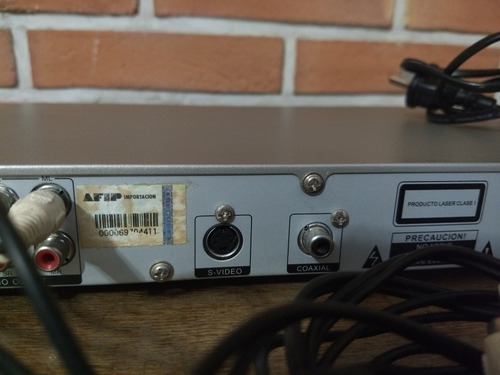 Reproductor De Dvd Noblex 1451u