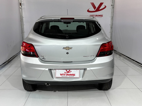 Chevrolet Onix 1.4 MPFI LTZ 8V FLEX 4P MANUAL