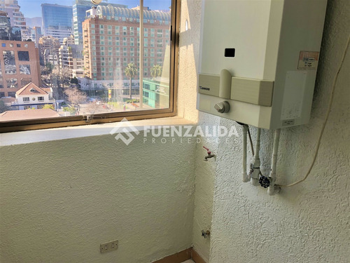 Luminoso Departamento En Arriendo 3d-2b En Sector El Golf