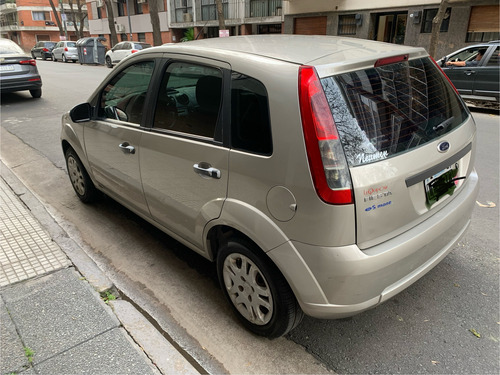 Ford Fiesta 1.6 One Ambiente Plus 98cv