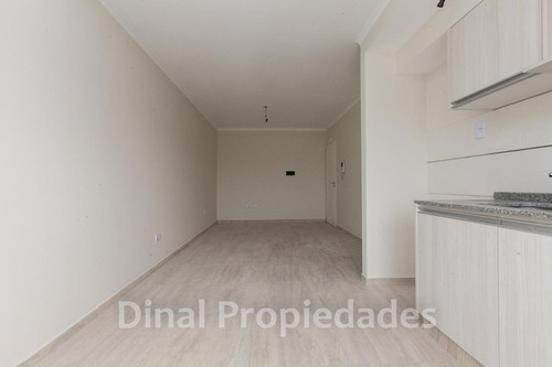 Imagen 3 de 8 de Departamento - Caseros