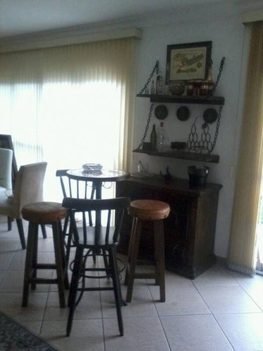 Casa À Venda Na Rua Nicolau Alayon, Interlagos, São Paulo - Sp - Liv-10076