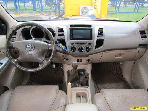 Toyota Fortuner 3.0 Sr5