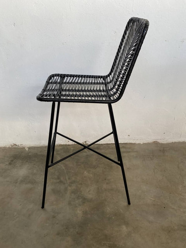 Imagen 4 de 4 de Silla Para Barra Tejido En Mimbre Plástico O Sintético