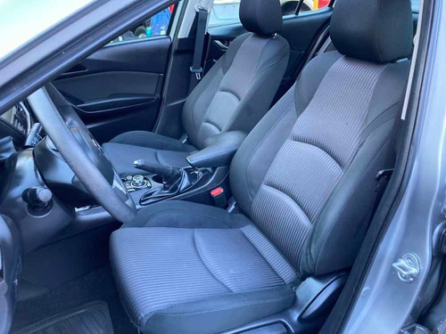 Imagen 8 de 15 de Mazda 3 2016 2.0 I Touring Mt