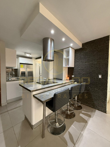 Sav-1462 Apartamento Conjunto Residencial San Román Estado Falcón