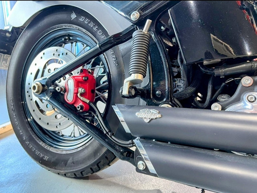 Imagen 10 de 17 de Harley Davidson Slim Chopper
