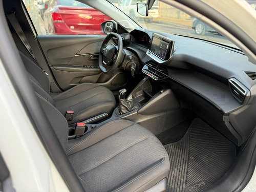 Peugeot 208 1.6 Active