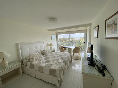 Imagen 10 de 22 de Apartamento Punta Del Este - Lincoln Center, 170 M2, Vista Al Mar, Piso Alto!!