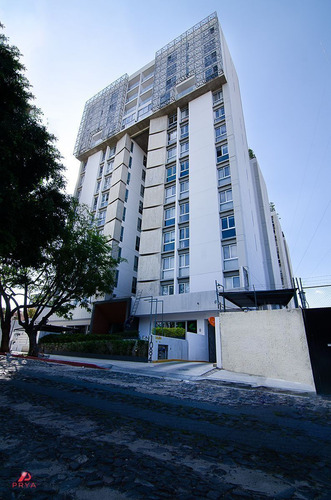 Departamento En Venta En Ciudad Granja, Zapopan.