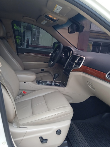 Imagen 15 de 18 de Jeep Grand Cherokee