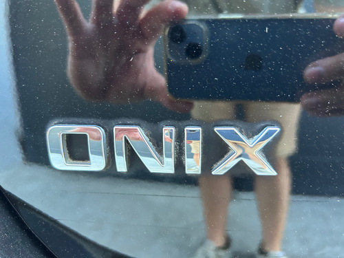 Chevrolet Onix 1.4 Lt 98cv
