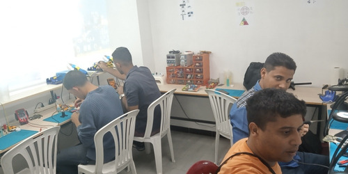 Imagen 2 de 5 de Curso Reparación De Celulares (5 Días) Sabana Grande