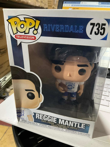 Funko Pop! Reggie Mantle Riverdale #735 Detalle Caja A (Usado)