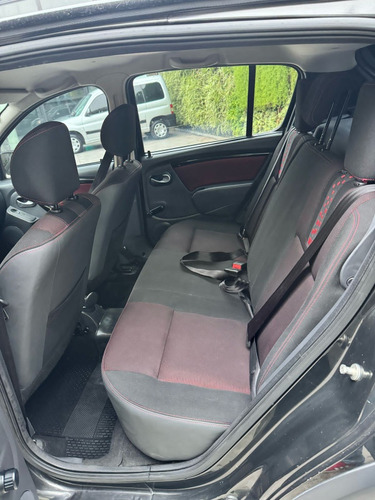 Renault Sandero Stepway 1.6 Confort 105cv