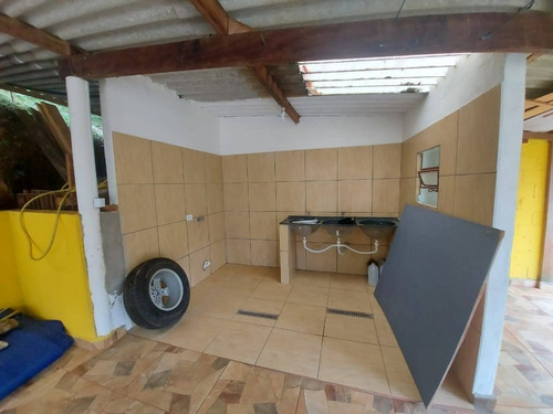Imagem 11 de 14 de Chácara À Venda Em Juquitiba Ideal Para Moradia 12.000 M² 6 Quartos