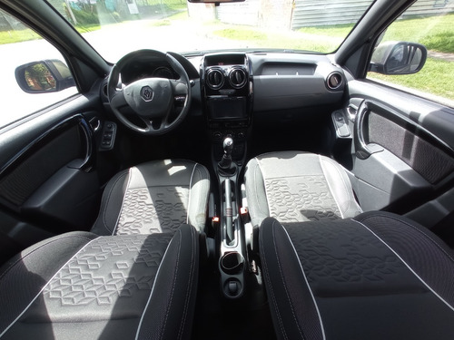 Renault Duster Oroch Dynamique 2.0 Cc Mt 4x2