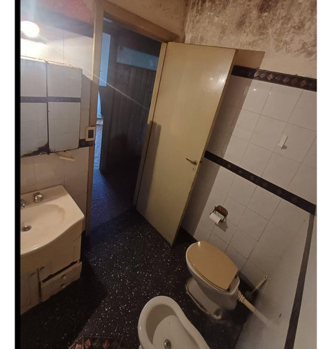 Casa Lote Propio En Esquina - Villa Luzuriaga