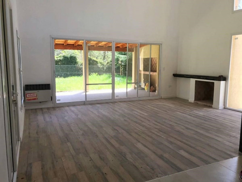 Casa En Venta Ubicado En La Cuesta, Pilar, G.b.a. Zona Norte