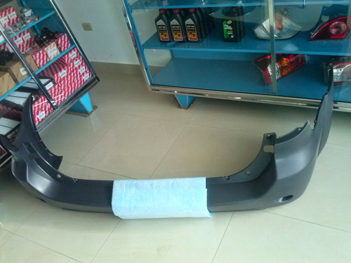 Parachoque Trasero Toyota Fortuner 2006-11 Original Nuevo