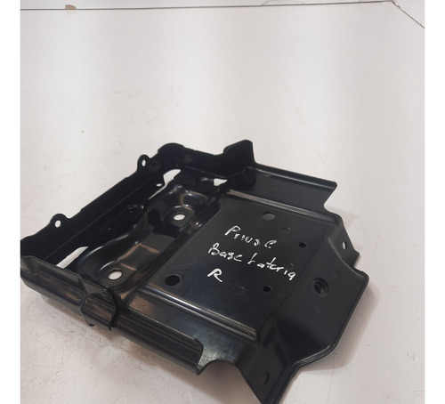 Base Bateria Derecha Toyota Prius C 2018-2022 1.5 (Usado)