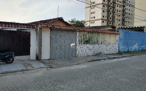 Imagem 2 de 2 de Casa Com Terreno Grande, Em Praia Grande S. Paulo..