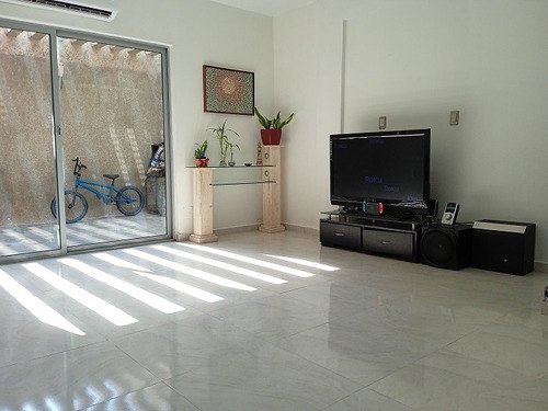 Imagen 3 de 8 de Townhouse En Obra Blanca En Villa Santa Cruz Fg