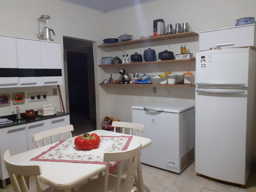 Imagem 13 de 14 de Linda Chácara Em Sarapuí - 2100 M2 Murada Com Piscina