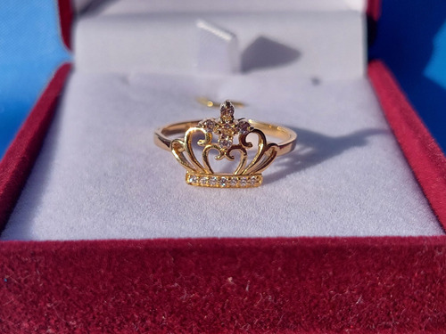 Anillo Corona Con Circones Oro 18 Kilates 