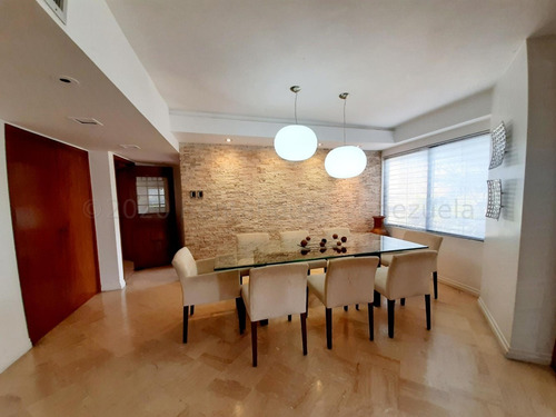 Imagen 3 de 8 de Apartamento Actualizado Buena Ubicacion En Venta Maracaibo
