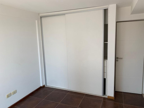 Imagen 23 de 30 de Venta Departamento En Dúplex . 3dorm. Excelente Ubicación. Barrio Gral Paz