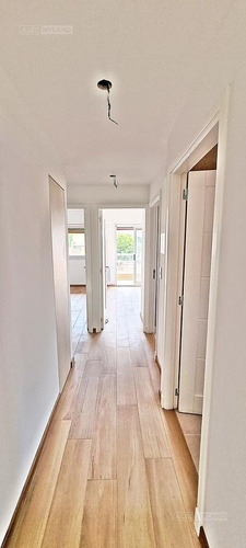 Imagen 20 de 30 de Departamento 2 Ambientes En Venta - La Lucila-vias/maipu