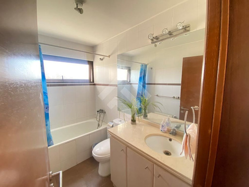 Casa En Venta De 3 Dorm Ampliable. En Chicureo