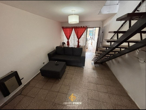 Casa En Venta 2 Dormitorios - Cupani