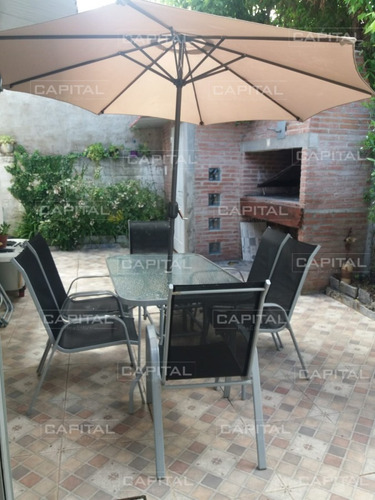 Casa En Venta Y Alquiler, Playa Mansa, Punta Del Este-ref:28702