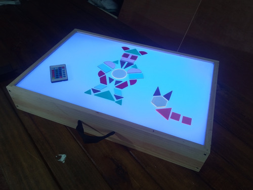 Caja De Luz Sensorial Ingeniacrea Regio Emilia 40x60+figuras