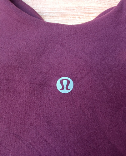 Lululemon - Aling Camiseta Top De Yoga Para Dama. Bordó Lisa Chica ( 6 )