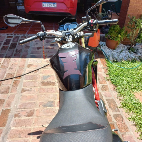 Imagen 6 de 11 de Benelli Tnt 300
