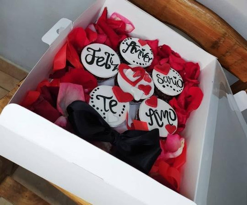 Cajas Para 7 Rosas De Cupcakes (6 Und)