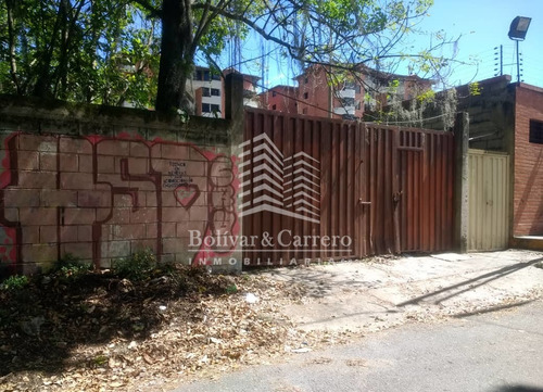 En Venta Terreno En Av Urdaneta, Merida, Codigo: B&c0-122, Abril2024