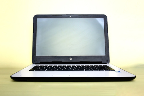 Laptop Hp 14-ac112la Core I3 8gb Ram 14 Pulgadas