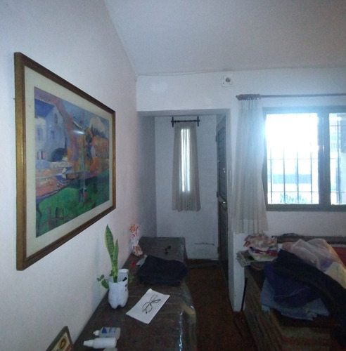 Casa De 3 Dorm. En Villa Allende